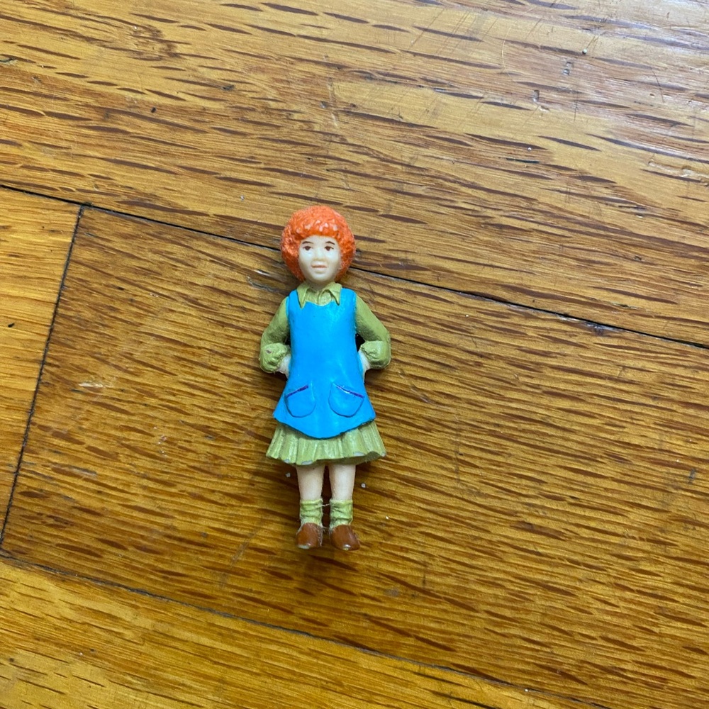 Vintage Miniature Orphan Annie